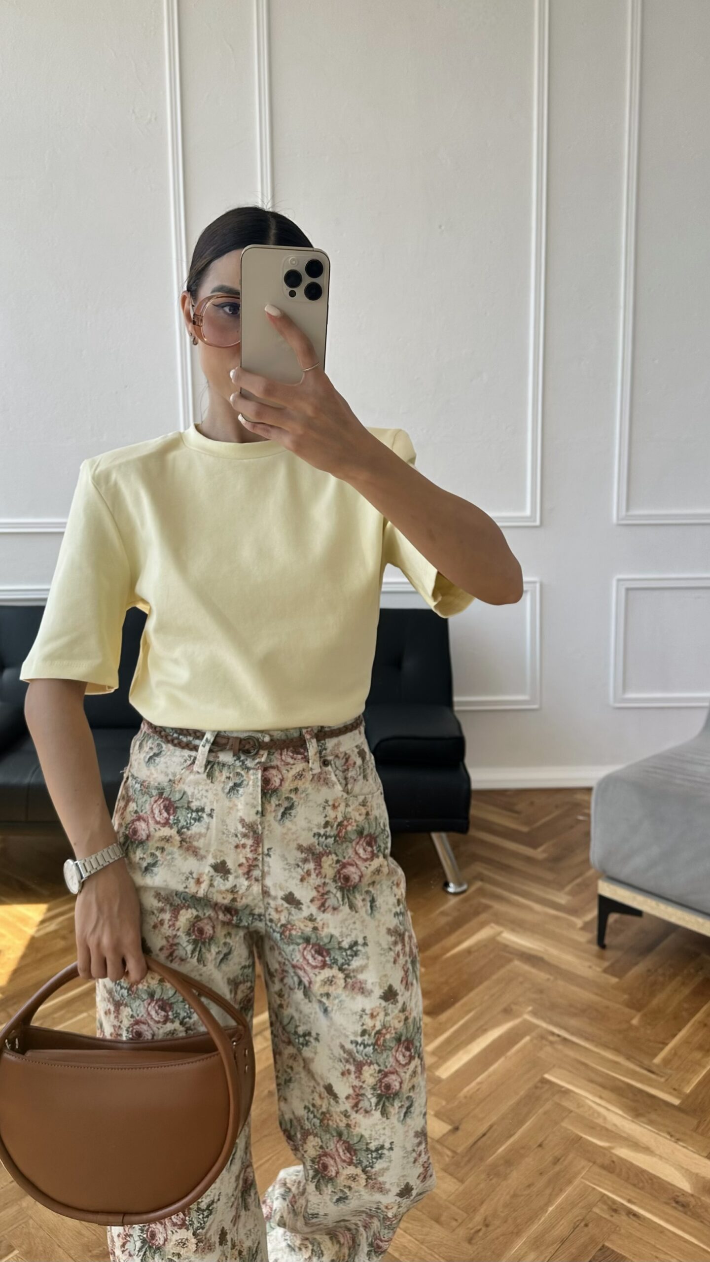Тениска с подплънки •Butter Yellow• - Image 8