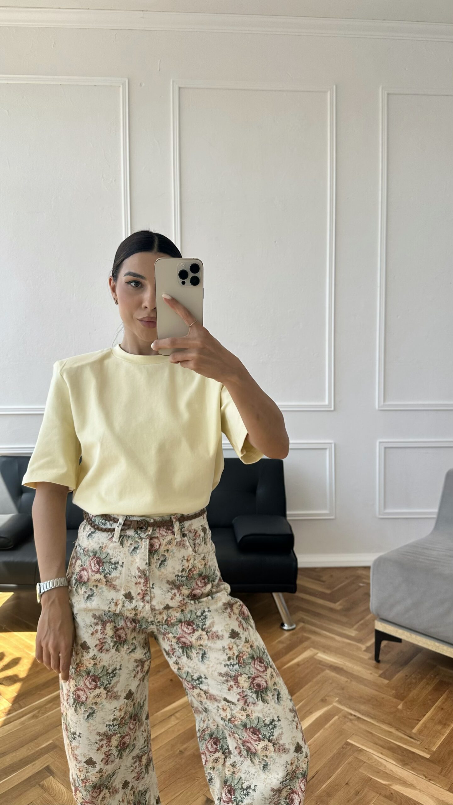 Тениска с подплънки •Butter Yellow• - Image 5