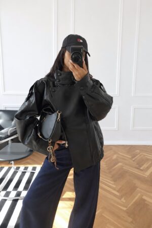 Oversize яке от еко кожа •I'm not basic• Black